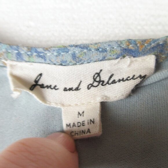 Jane and Delancey V-Neck Peasant Dress Size M 3/4 Sleeve Tiered Paisley - Picture 4 of 12